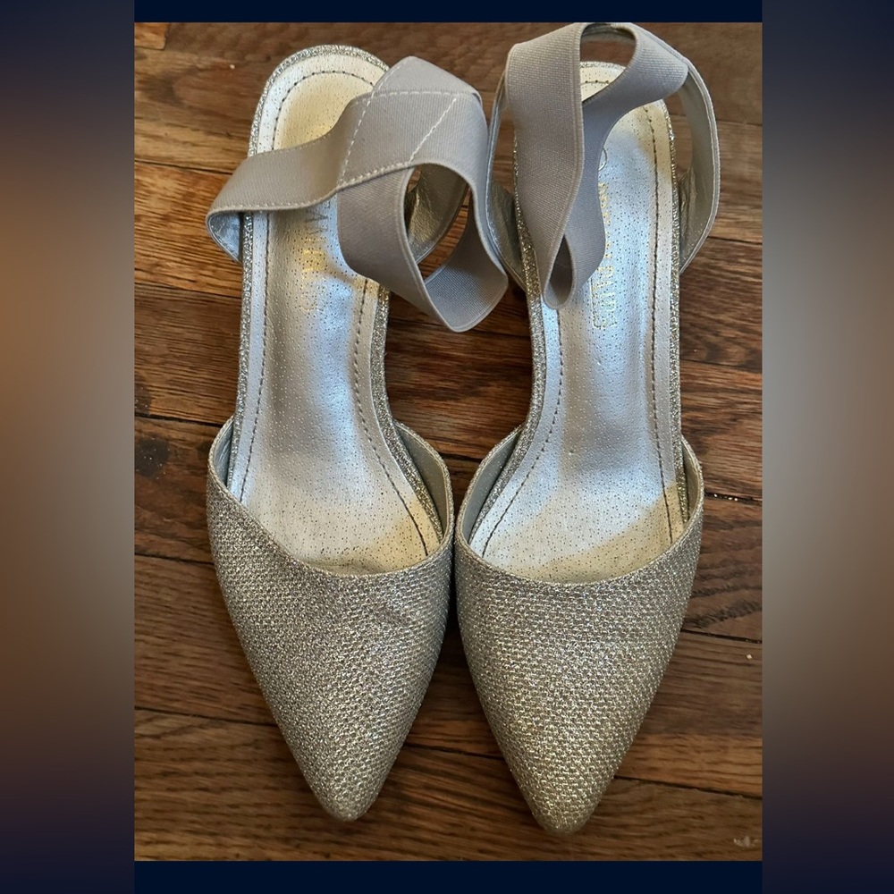 Pointed Toe Women’s Heels